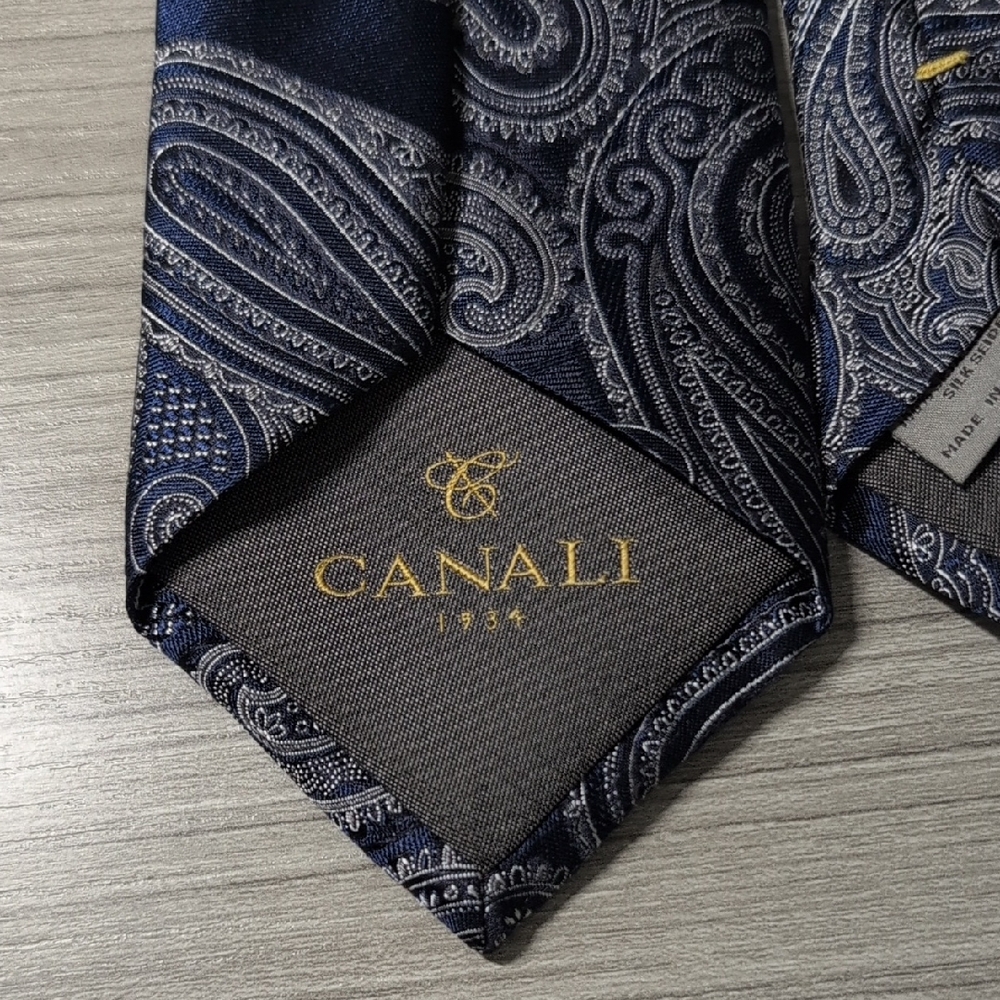Canali Navy and Silver Paisley Tie